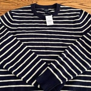 Men’s  J.Crew striped crew neck sweater Medium